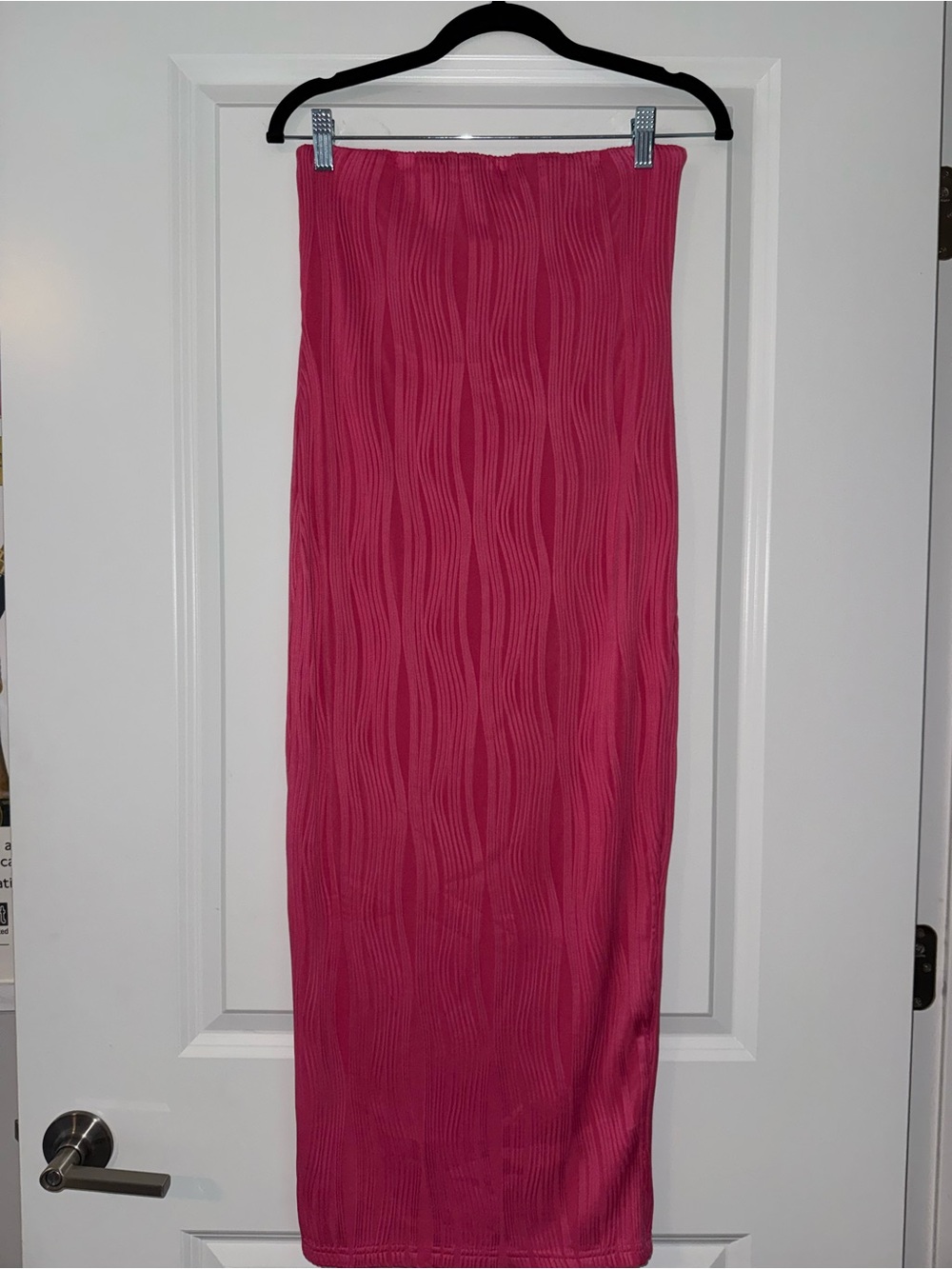 Fuchsia Textured Midi Tube Strapless Dress